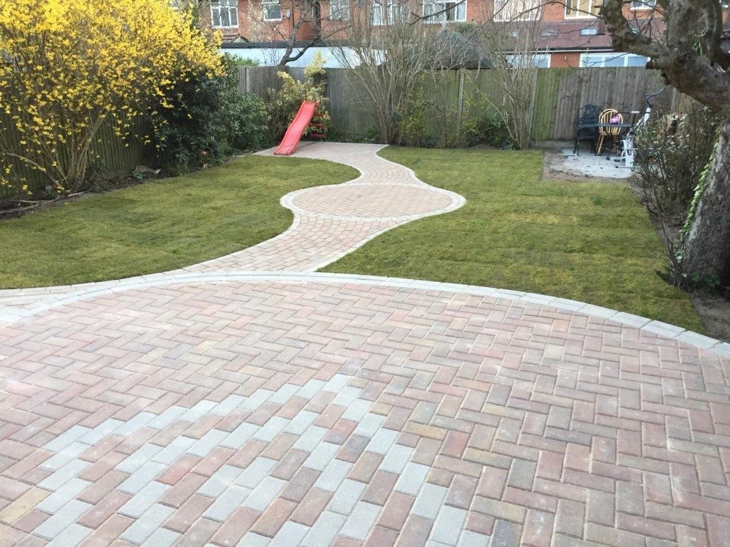 Patio paving (1)