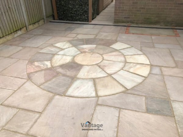 Sandstone Patio with Circular Insert in Chelmsford