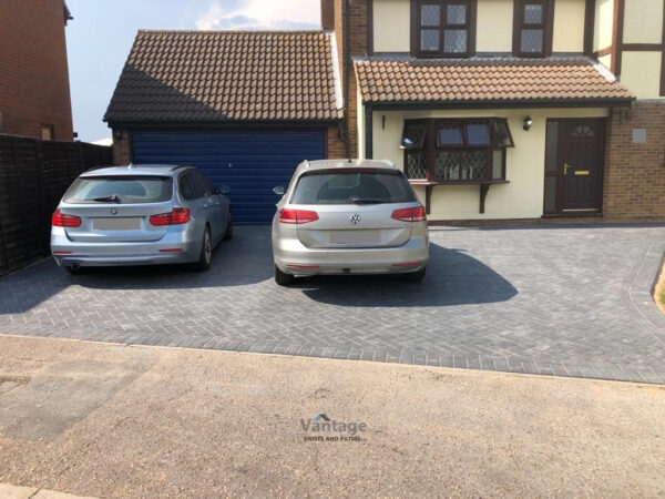 Charcoal Barleystone Paved Driveway in Chelmsford
