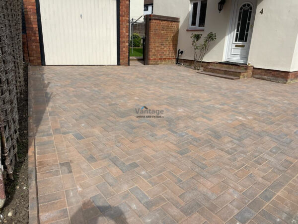 Bracken Block Paved Driveway In Ongar (4)