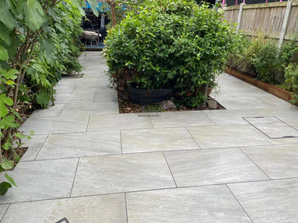Porcelain Tiled Patio with Steps in Chelmsford (7)