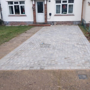 Driveway with Silver Grey Block Paving in Chelmsford, Essex